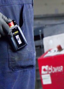 maskin med trådløs nødstopp